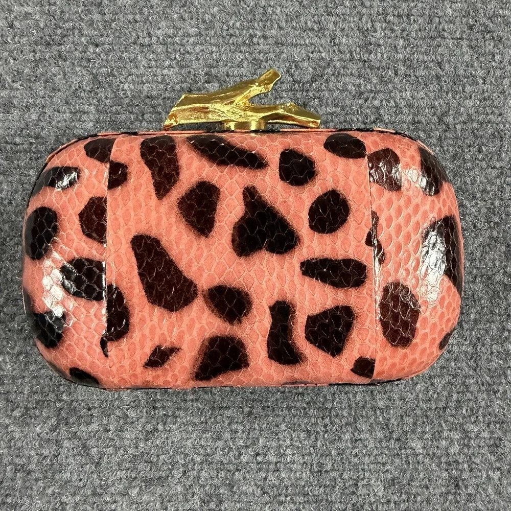 Diane Von Furstenberg excellent please